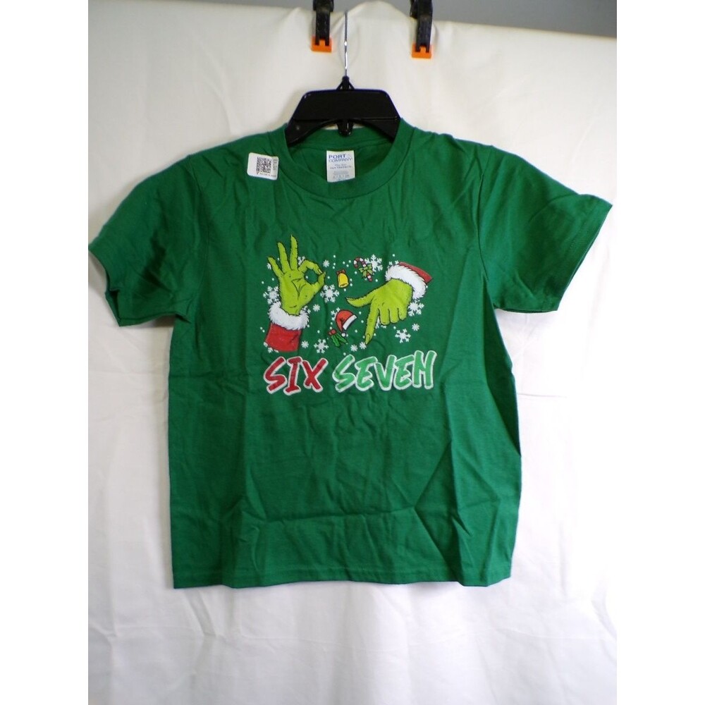 Port & Company Boys Youth T-Shirt Size 8 Green SIX SEVEN Grinch Santa Hands